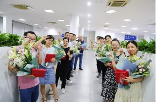 師者匠心  薪火相傳|萌恒內訓師  節日快樂！