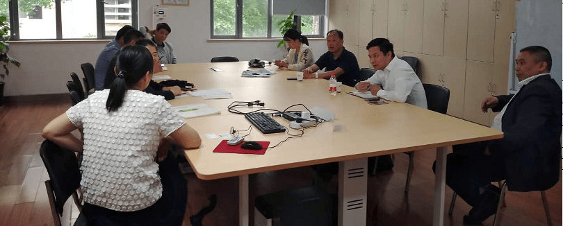 保護(hù)原創(chuàng)，尊重版權(quán)市版權(quán)協(xié)會(huì)秘書(shū)長(zhǎng)一行到訪花邊事業(yè)部