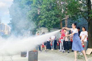 人人都會“用”，防患于未“燃”|滅火器實操演練